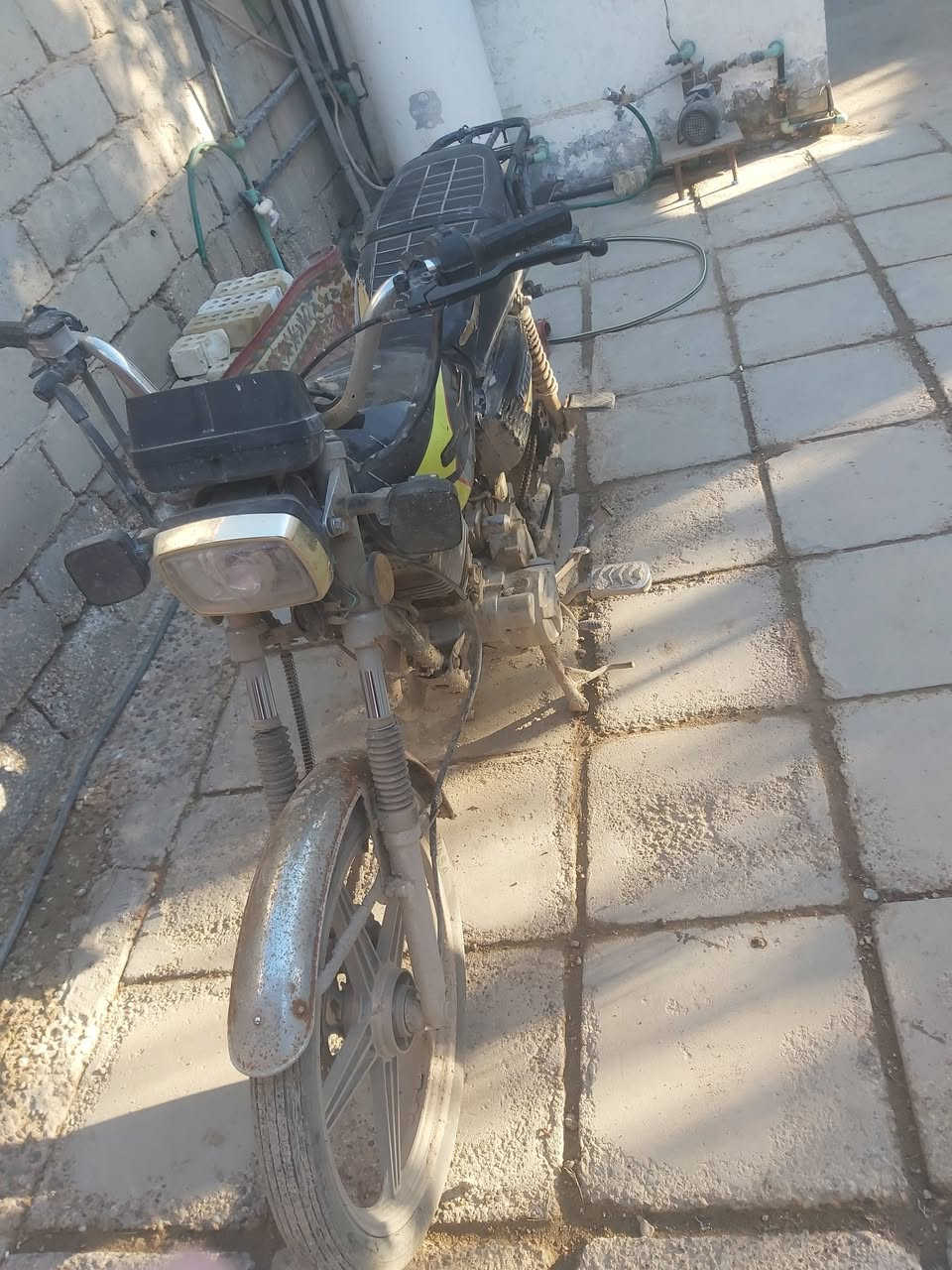 سلام عليكم دراجه سيفان بيه مكينه دايون نعومه فول جاهزه الدارجه موديل ١٨ اوراق اصليه محتاج واريد ابيعه السعر ٣٥٠ وبيه مجال نقصه بس جاملغ خلفي فقط الباقي كله شغال كهربائيات اشاير دبل اشاره هورن  ***********
المكان حله شارع ٨٠
