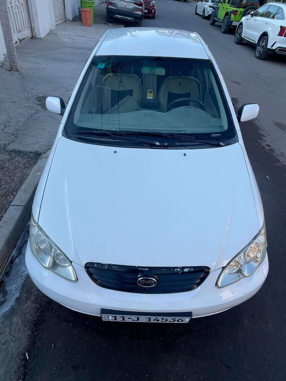 السلام عليكم للبيع
BYD f3 مويل 2011 
السيارة مكفوله من الضربة فقط صبغ عام جمالية 
لا خياس ولا جراد 
كير محرك ياباني 
سنوية ورقم جديد 
السيارة نضيفه 
مكان السيارة المنصور 
‭0770 187 7598‬
‭0774 129 7719‬
السعر 45 وبيها مجال بسيط
