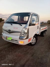 كيا للبيع موديل ٢٠١٠ رقم بغداد انكليزي مكان بغداد اللاستفسار 077154395...