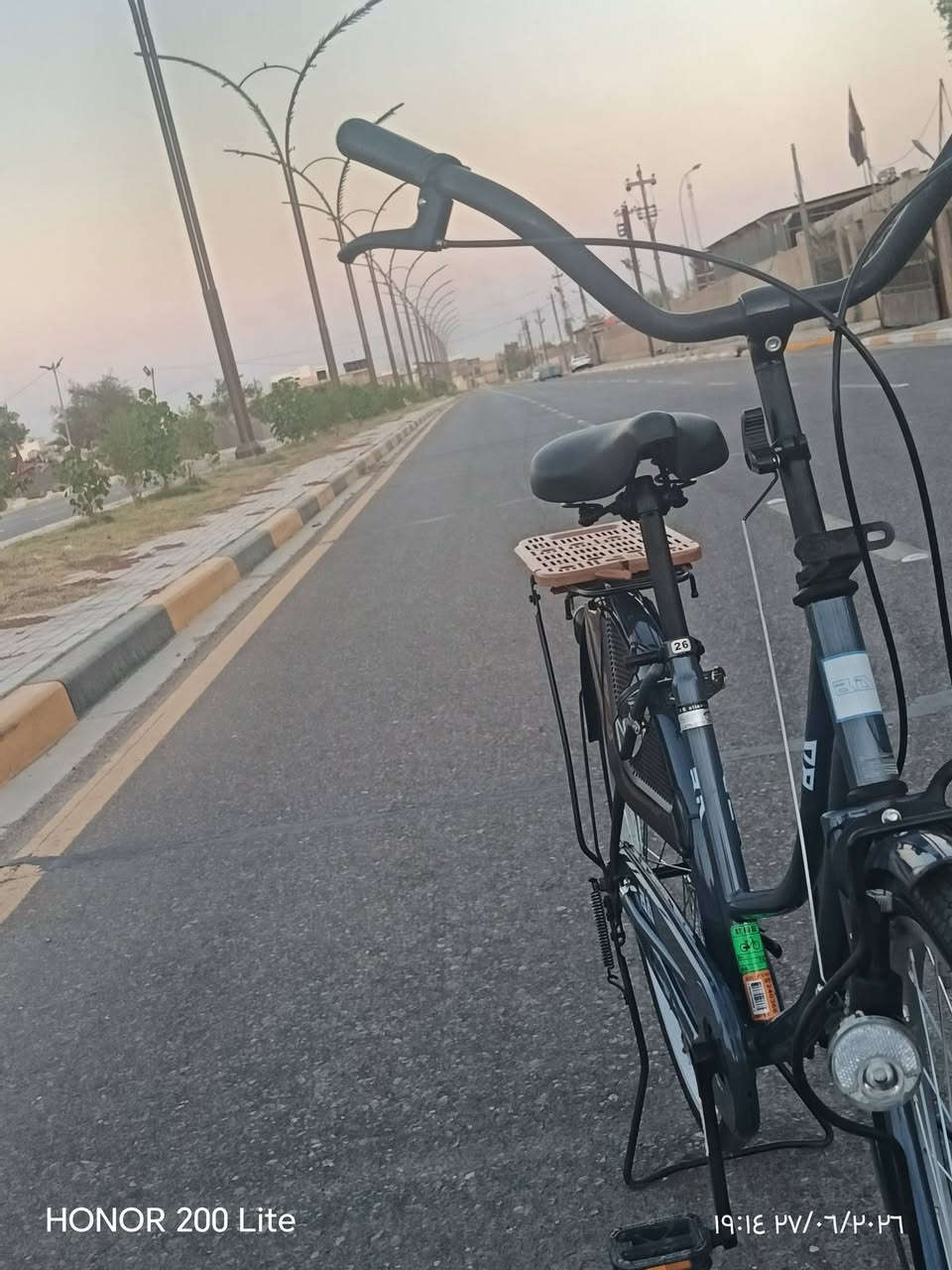 السلام عليكم, بايسكل BD سعر ١٣٥ وبي مجال
حجم ٢٦
كامل غراض
للاستفسار : ***********
واتساب أو اتصال
المكان : حي البلديات، قرب مخازن سيف سعد
