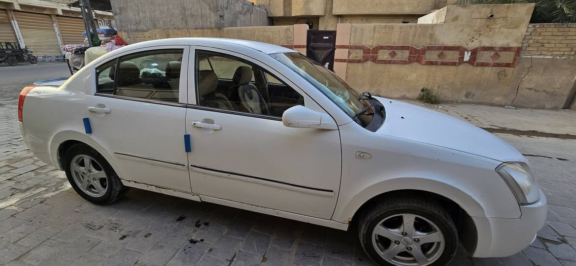 شيري a5 للبيع مديل 2010
مكينه كير بلادي 
مكفوله من الضربه ولا قطعه مبدله 
الرقم بغداد ألماني مشروع وطني 
السنويه ما صاقطه 
السعر. 40 أوبيه مجال للطيبين 
***********
