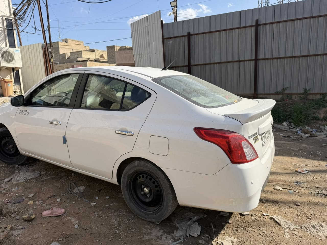 السلام عليكم نيسان سني ٢٥ رقم اربيل مصفر غرامات تاخذ صافي  تخم تاير جديد ماشيه ٥٠ الف
تبريد ثلج كير مكينه مكفول سياره بيها بارد بسيط تصل ودلل سعر ١٢٠ وبيها مجال ***********
