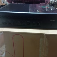 اكس بوكس وان فات للبيع مستخدم نضيف  ذاكره 500 نص تيرا  مفتوح تنضيف فقط...