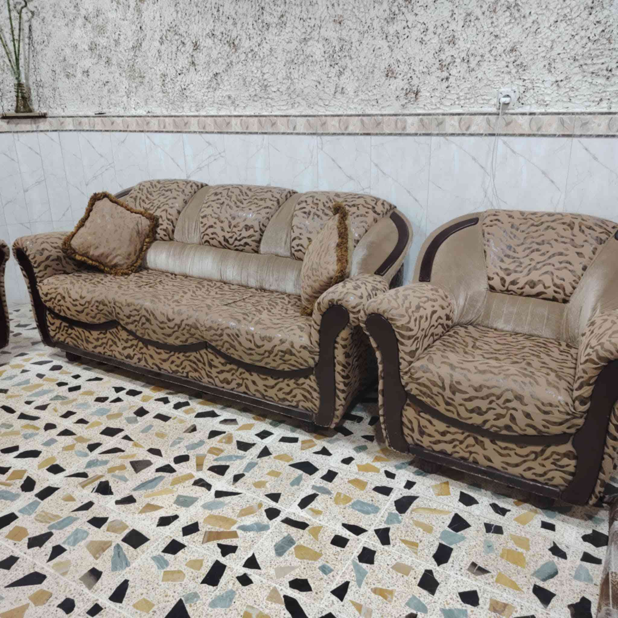 قنبات السعر 175الف بي مجال


**إذا كنت صاحب هذا الإعلان وتريد حذفه لأي سبب، رجاءا أرسل رسالة إلى الدعم الفني**