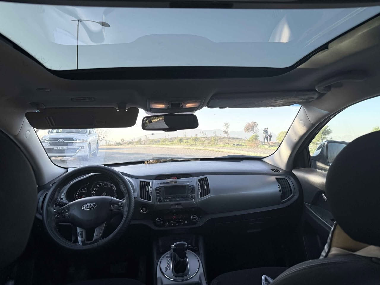 Kurdish 

کیا سپۆرتاج 2014 خلیجی 

 فول مواسەفات

بەصمە ✅ پانۆراما ✅

کامێرەی دواوە 🎥

 AWD حاسەیە /دەبڵ ئەکسل

کوشن کارەبایی / ئاوێنە کارەبایی
                                     
                                          ویل کرۆم /  دەبڵ گێر

تحديد السرعه (کۆنتڕۆلێری خێرایی)
                               
سەیارە زۆر خاوێن و بێ مەسرەفە

سەنەوی تازە هەتا 2029

بۆیاخ یەک پارچە 

زۆر مەزبوتە و جوانە و بێ هیچ کێشەی
بە شەرتی گێڕ و مەکینەی 

📍 شوێن: سلێمانی
📞( ***********) السليمانية, العراق
