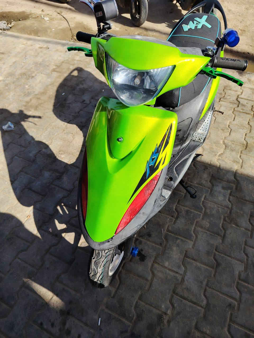 السلام عليكم دراجه ماكس عدله جديده مزوده تجي تفحص وتشوف بعينك المكان الشنافية للأستفسار الأتصال على الرقم هذا ‏‪***********‬‏
