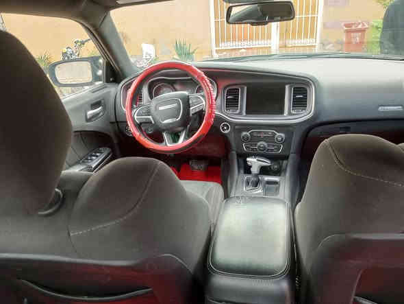 السلام عليكم جارجر 17للبيع sxt حرة فول عدة الفتحة سيارة جاهزة من كلشي مامتعوبة السعر 185وبيها مجال مكاني بابل الحلة  للاستفسار الاتصال على الرقم***********
