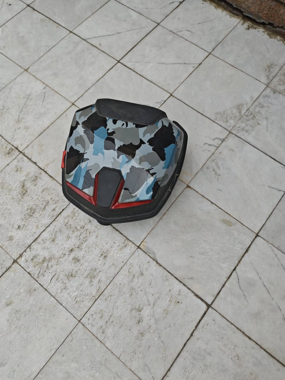 🔴 عرض بيع – جنط دراجة فول 🔴
للبيع جنط دراجة فول قوي ومتين
✔️ يتحمّل الشغل الثقيل
✔️ مناسب للشحن – البنزين – الدلفري
✔️ عملي للاستخدام اليومي وما يتعب
📍 الموقع: بغداد
💰 السعر: 80
📞 للاستفسار: ***********
