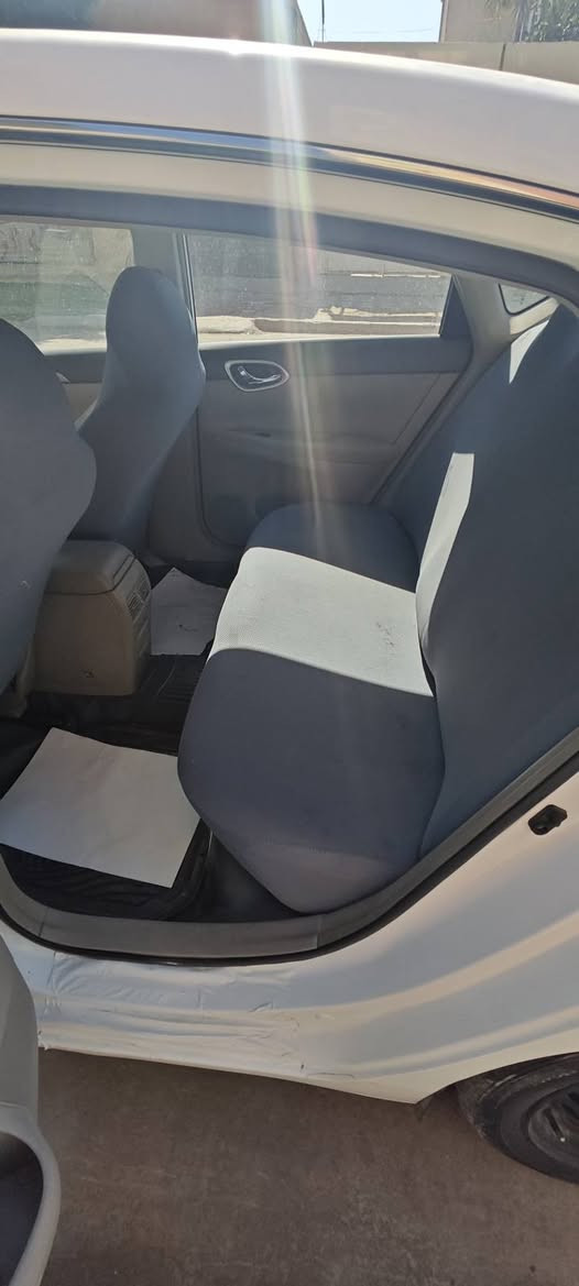 سلام عليكم نيسان سنترا موديل،2018 
وارد خليجي كلين تاتيل 
ماشيه 121.000
هزه جديد /سنويه جديد 
مكان سيارة بغداد 
بغداد جديده 
سعر 127 بي مجال 
واتساب ***********
