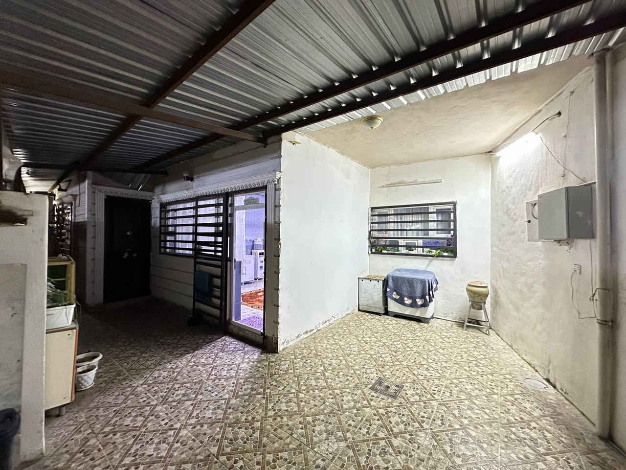 ؜🏠 عروض مكتب البركات 🏠
ـ ـ 
ـ ـ 
دار للبيع السعر جدآ مغرى 

🔹 المساحة : 180 متر 
     🏚️علمآ ان الدار ركن 🏚️

#العنـوان :  كركوك راس دوميز مقابل مول السلام  

#السعر: مراسلة الصفحة او الاتصال بالارقام في نهاية المنشور

ـ ـ ـ
نستقبل جميع العروض للدور السكنية والتجارية والزراعية بكافة مناطق كركوك
للمزيد من المعلومات مراجعة مكتب البركات للعقار
🔸العنوان سايدين شقق الغاز 
أو الاتصال على:
***********
***********
