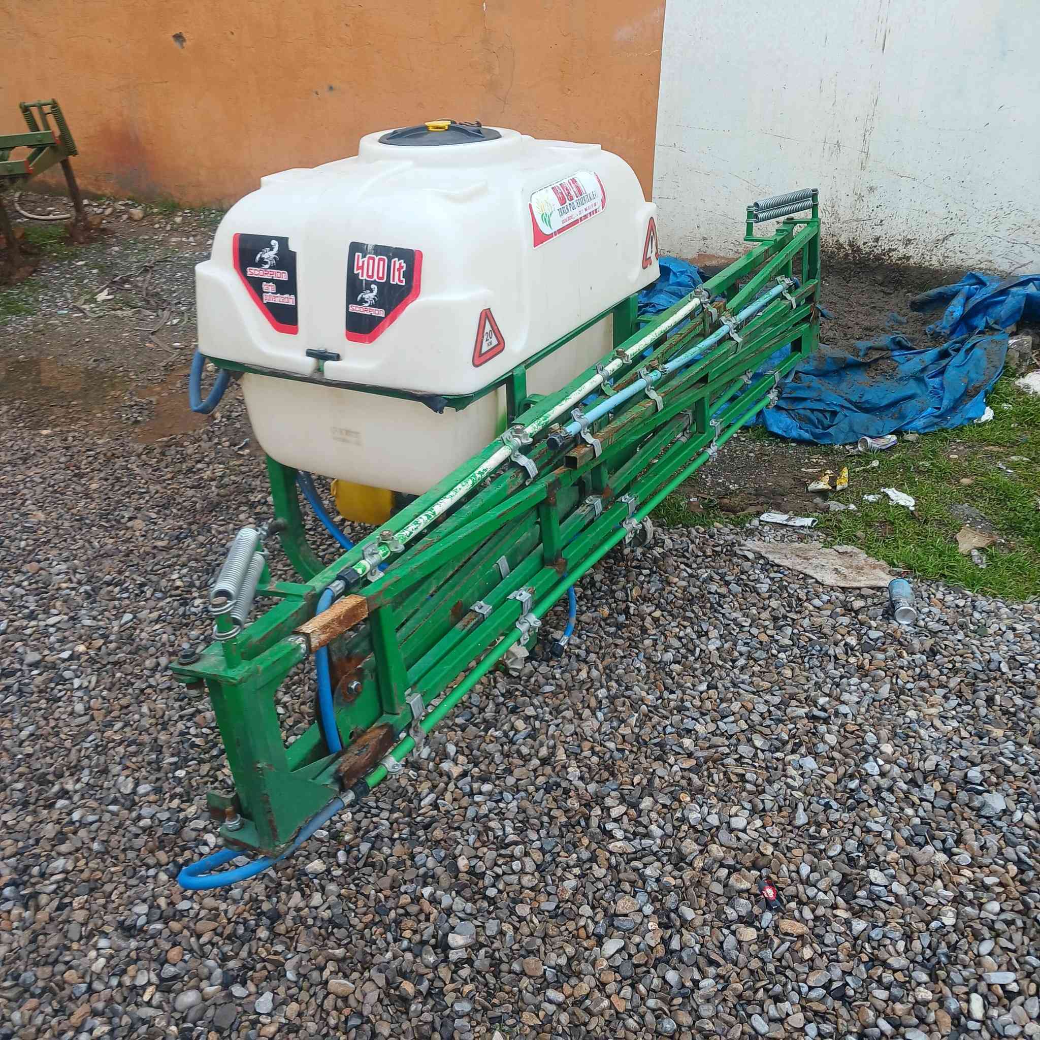 ده رمان ڕێژ زۆر خاوينه 400 لترى توركى كوبڕا شوين چوارقورنه ***********  ***********
