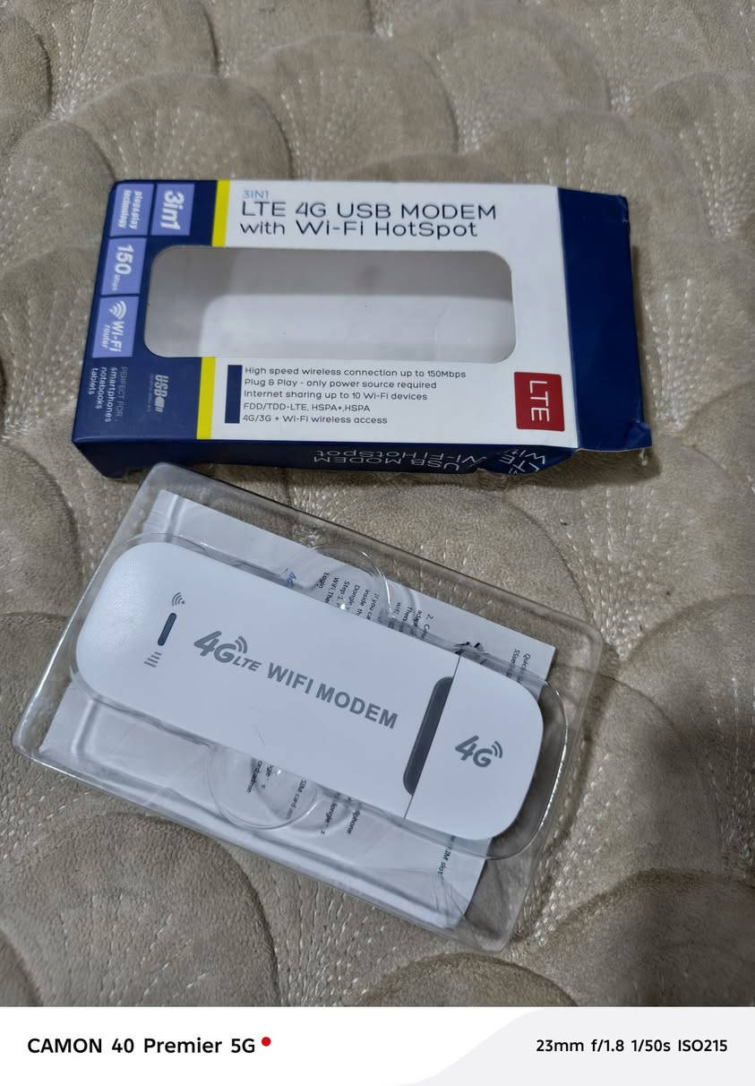 السلام عليكم شباب مودم راوتر واي فاي بنفس الوقت يستقبل شريحة عندك محل او بالدوام عسكري بالسيارة راح يخدمك هواي وسعرة مناسب ب10 المدى حته 15 متر السرعة 150 ميكا


**إذا كنت صاحب هذا الإعلان وتريد حذفه لأي سبب، رجاءا أرسل رسالة إلى الدعم الفني**