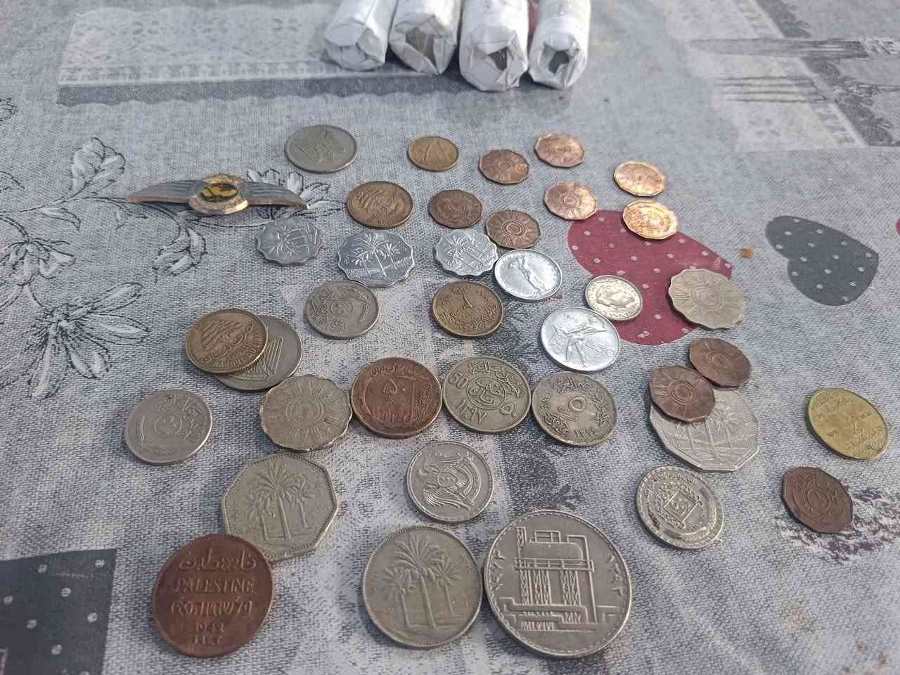 عملات متنوعة عربي اجنبي لتقيم والبيع


**إذا كنت صاحب هذا الإعلان وتريد حذفه لأي سبب، رجاءا أرسل رسالة إلى الدعم الفني**