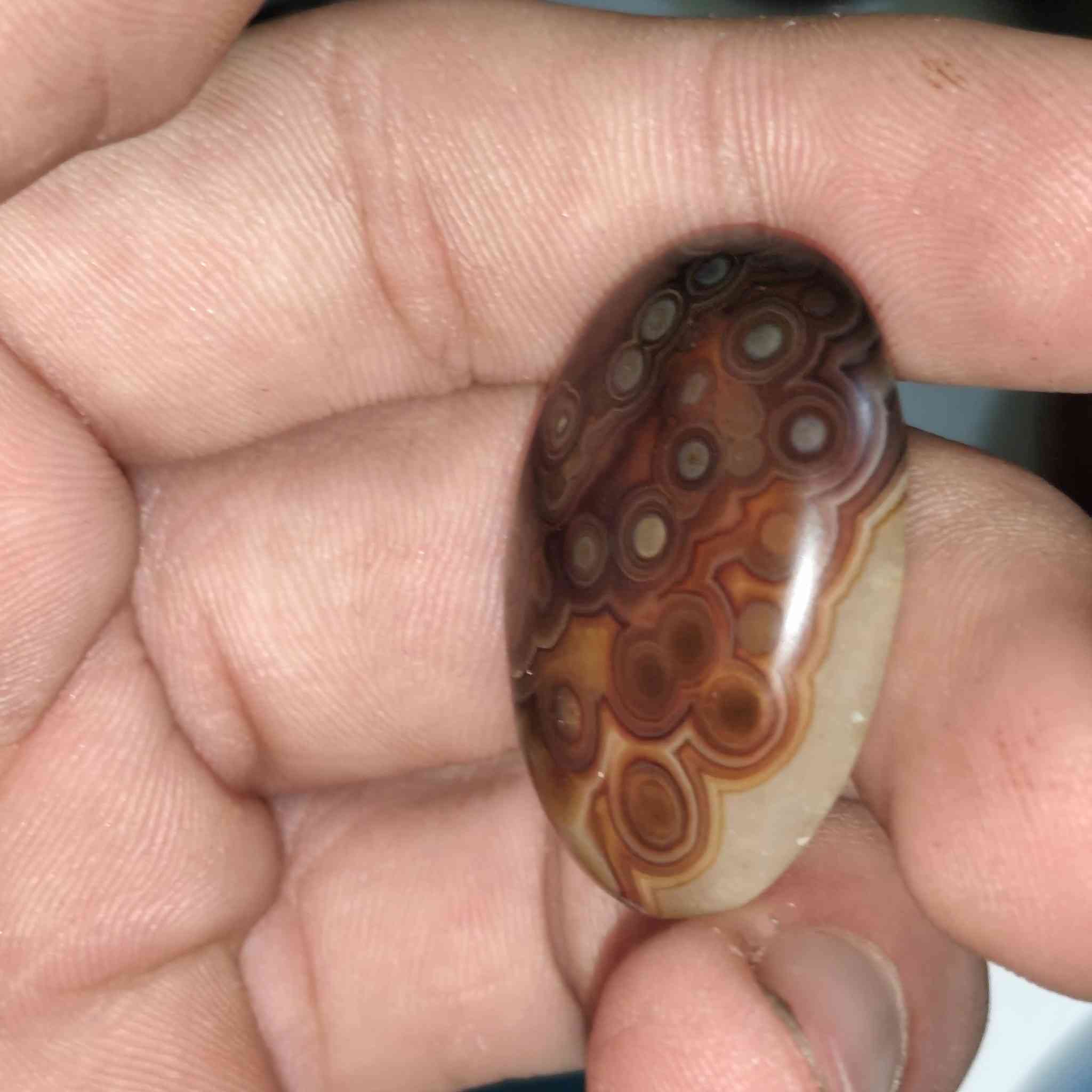 احجار عقيق للبيع قيم واخذ 
واتساب ***********
