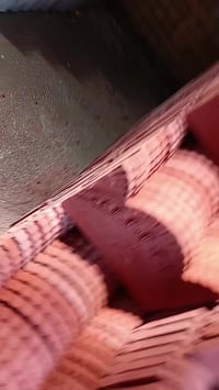 البرج.......  لاينات حدائق او زينه حدائق  صب اسمنت كونكريت  يوجد توصيل...