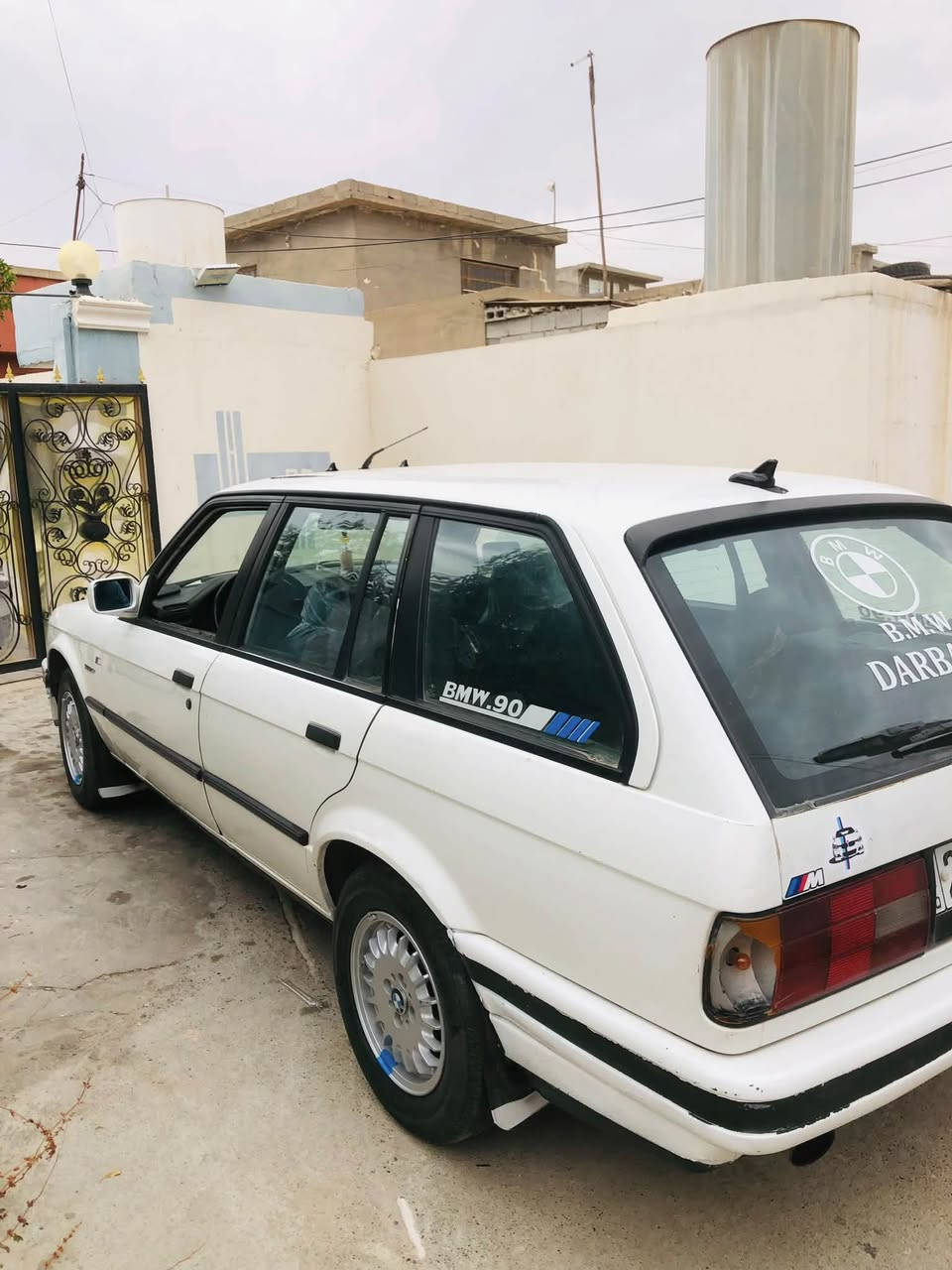 بي ام استیشن318 زعرا
مودیل90
محرک٤بلادي فل لاصرف لابخار 
کیر عادي جدید
رقم کرکوک دولي سنویە مشروع وطني لغایە2030
دفتر بنزین موجود شرط تحویل
صدر امامي و خلفي بشرط
دواخل نظیف
سیدی و دوشمە جدید
سقف سلایت
ویل بیلادي 
سیارە وضع شرکە کل عل بلاد
کاهربایات شغال
سیارە نظیف
سعر34وبي مجال

مکان کرکوک

***********
***********
