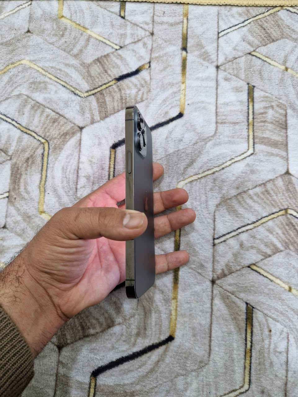 للبيع ايفون ١٣ برو ماكس ذاكرة ٢٥٦ بطارية ٨٢ جهاز نضيف علبلاد مبدل فقط ضهر اصلي شركة سعره ٥٣٠ الف قفل بدون معاملة


**إذا كنت صاحب هذا الإعلان وتريد حذفه لأي سبب، رجاءا أرسل رسالة إلى الدعم الفني**