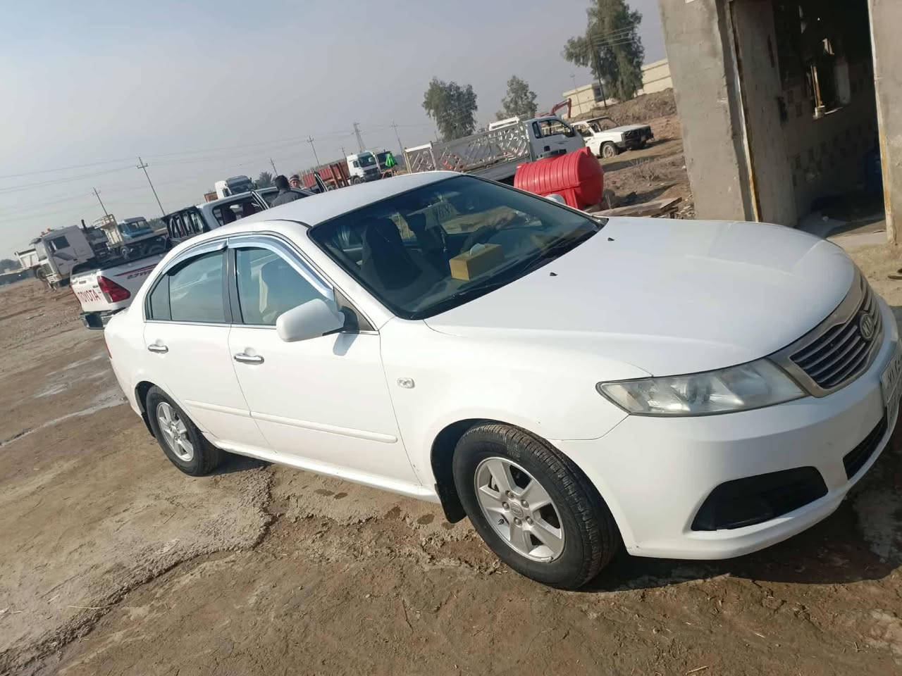 كيه اوبتيما (( المقدس)) 2010 خليجي صبغ جاملغ   جاهزه مكينه كير حداديه تخم تاير تبريد ثلج ❄
5 ويلكب كروم وباقي المواصفات المعروفه  السعر 115
 محرك 2000 دوش   استخدم شخصي من الدوام للبيت للاستفسار الاتصال على الرقم *********** واسط زبيديه
