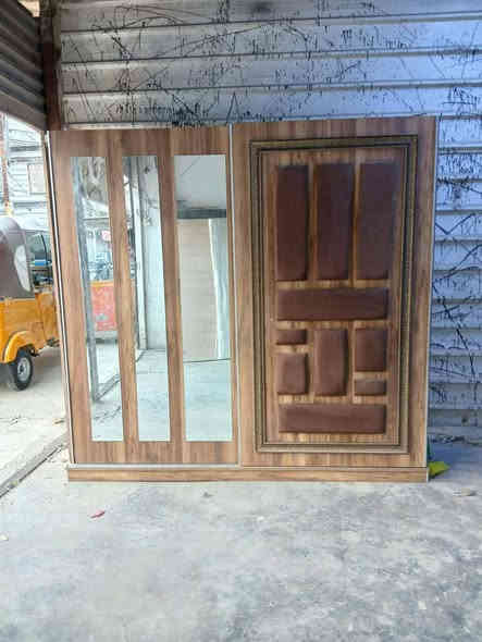 غرفه نوم تركي نظيفة السعر 350 مع الشد والنقل.بغداد الحجز واتس ***********
