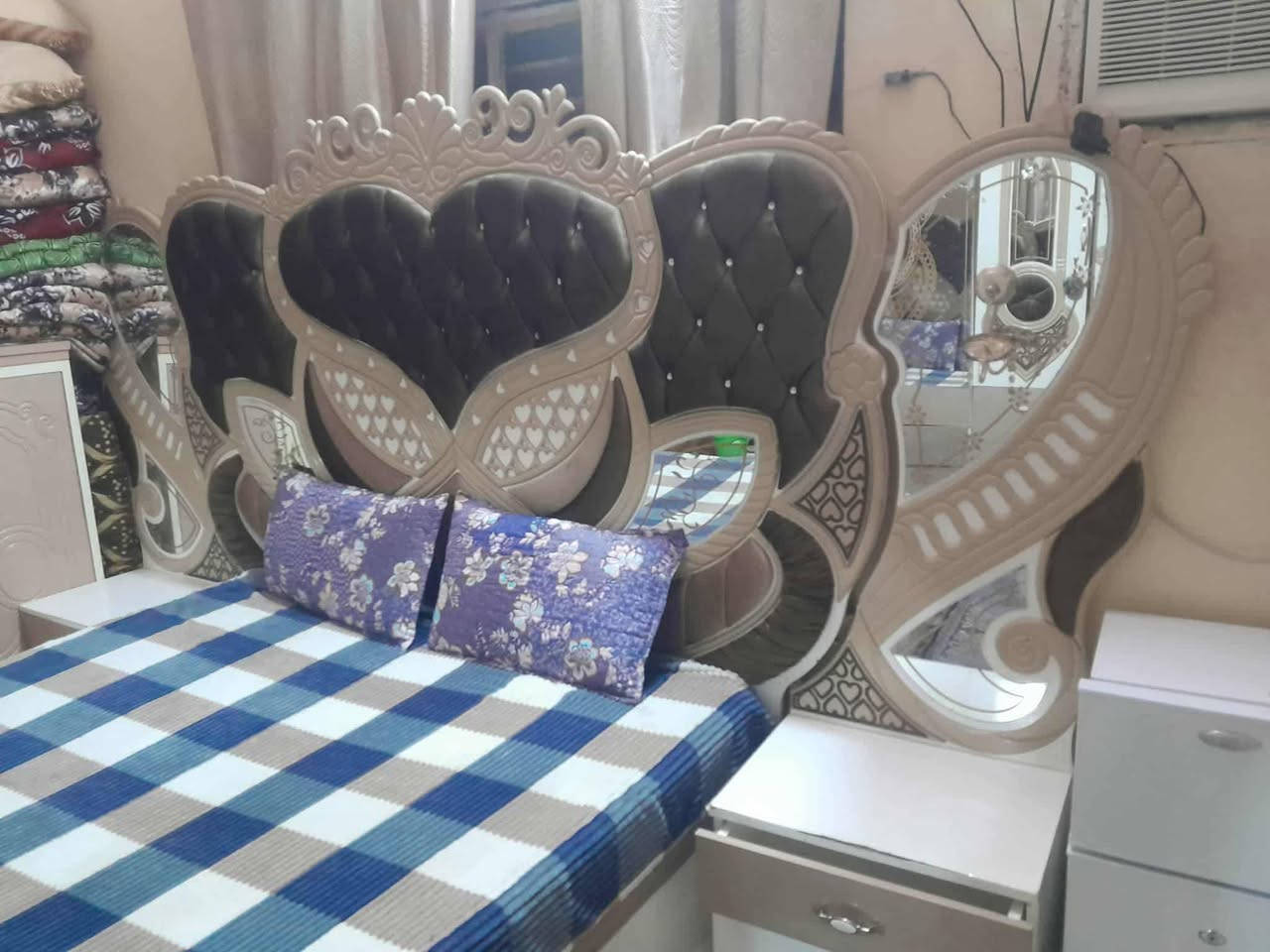 لسلام عليكم غرفه للبيع ٨ قطع+ معرض وميز نضد 
العنوان الخضر 
السعر ٥٥٠ قفل 
يوجد نقل وفتح وشد وتصليح 
للاستفسار مراسلة صفحتنا


**إذا كنت صاحب هذا الإعلان وتريد حذفه لأي سبب، رجاءا أرسل رسالة إلى الدعم الفني**