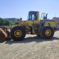 #شفل__كوماتسو_للبيع كوماتسو  حجم 420 منفيس محرك كمنز 114 كير اكسل شرط ...