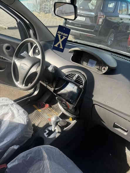 شيري اكس وان
لون ابيض سياره نضيفه كلش 
مديل 2014 سياره بئسمي تحويل مباشر 
مماشيه هواي مشيه موجود بل صوره 
ما بيه اي صبغ بس بيه رصعات بصيطه فقط وما مبينات هواي 
لا بيه خياس ولا اي شي بيه 
داخله كلش نضيف 
مواصفات
1-حساسات خلفيه 
2-شاشه كامره خلفيه دواره 
3-جام كهرباء اربع بيبان 
4-مري كهرباء 
5-ماسحاه خلفيه 
سياره برغي ما مفتوح بيه كله ع وضع شركه 
(تدفئه تبريد ثلج )❄️ 
بيه بعد مواصفات 
تريد تراي وين متريد روح بيه 
سياره كيراوتوماتيك 
رقمي ***********
سعر 61 وبيه مجال حك جيه
