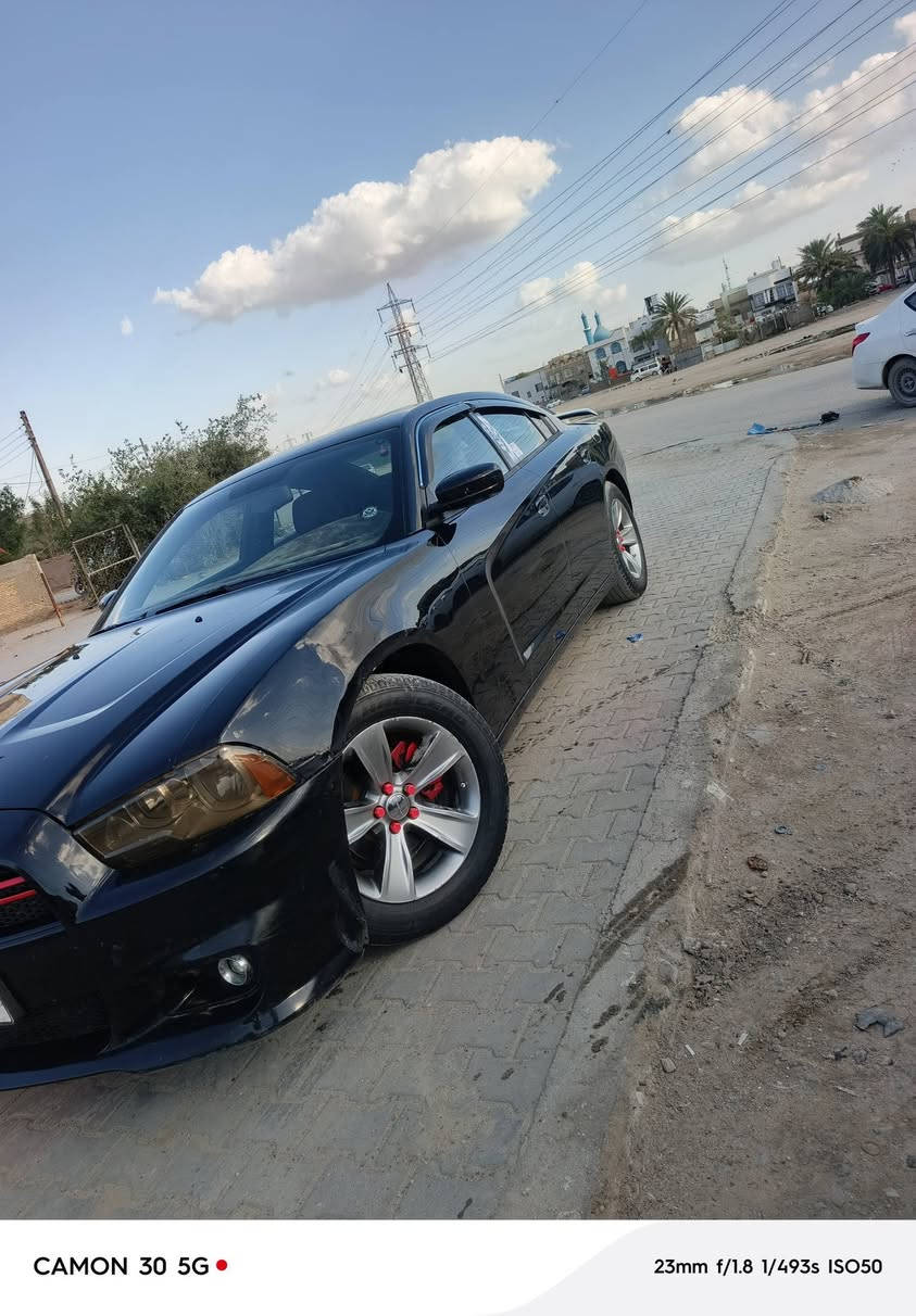 السلام عليكم جارجر موديل 13 وارد كندي حادث دعاميه وبارد جاملغ بدون فتح محرك 3600 فول مواصفات فتحه شاشه جبيره كير طياره شفتات بلستيرن حساسات كامره كزوز رياضي تشغيل عن بعد سونار ويه الصور السعر 155بيع او مراوس بسياره اقل سعر فول واحد على واحد رقم كربلاء بسمي جديد مكان نجف الشراي او عدك مراوس خابر لو تجي خاص بدون تعليق الف رحمه على موتاكم ***********
