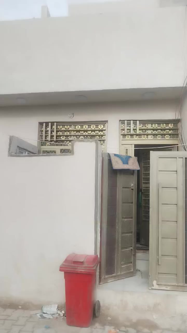 دار للبيع زراعي سند ٢٥ مساحه ٦٠ متر بغداد جسر ديالى مقابل عماره دفاعي كامل الخدمات مي كهرباء مجاري تبليط طابق اونص غرفتين وصاله ومطبخ واستقبال بناء حديث ***********
السعر مناسب
