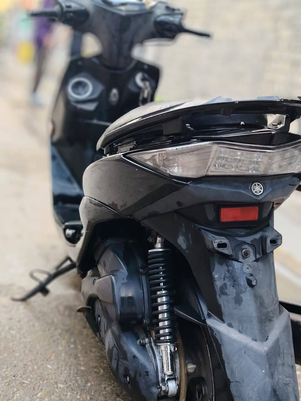 السلام عليكم سكنس لد للبيع دراجه خير من الله نكره وحده تشتغل بصمه عن بعد دراجه بيه كم ملاحظه بصيطات تأخذها اكفلها الك مكينا وكلشي جيب وياك أكبر فيتر وتعال افحص مكاني بغداد للاتصال ***********
