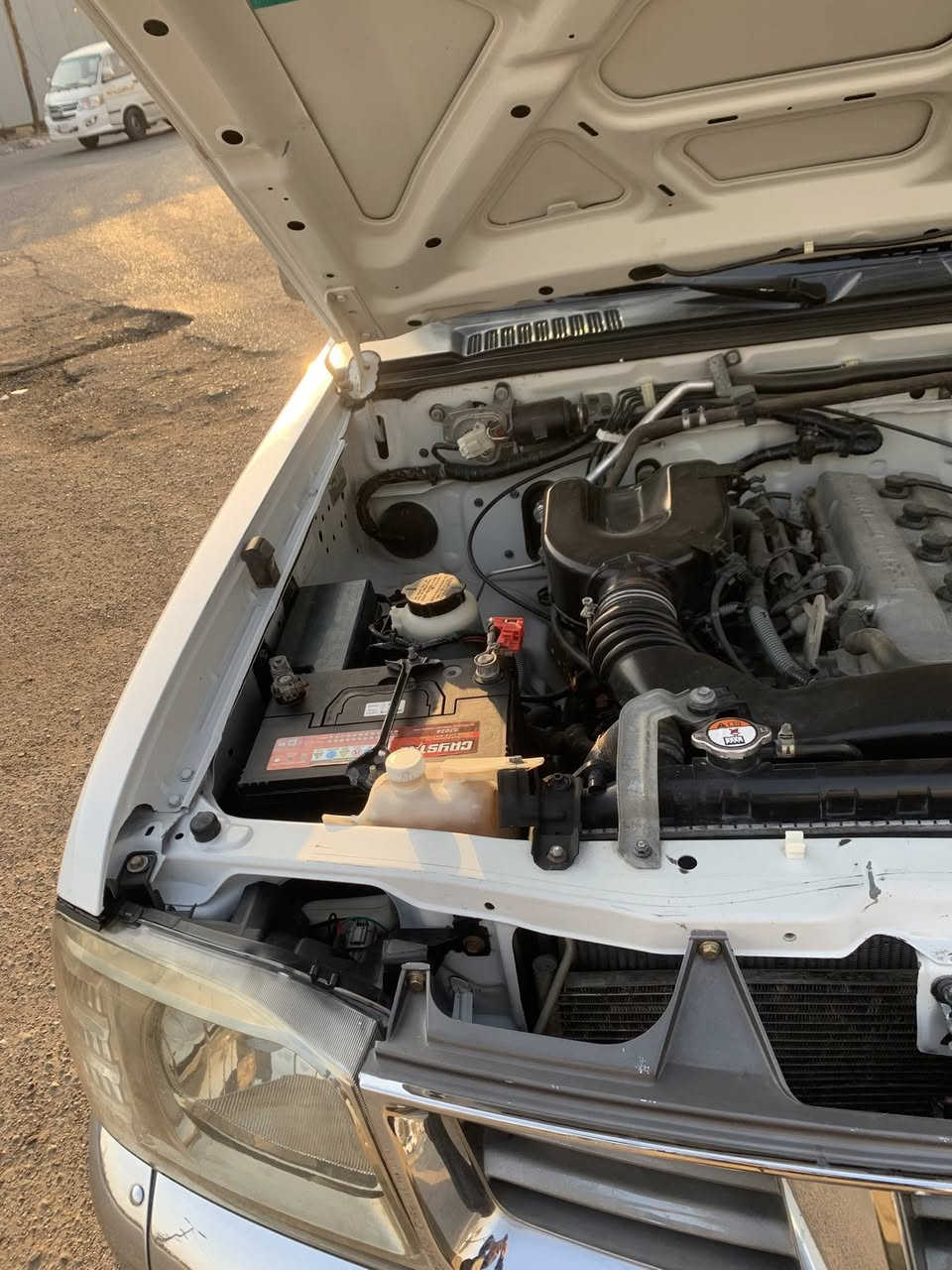 سلام وعليكم
نيسان 2013فول مواصفات رونين جام كهرباء
سيارة مكفوله كفاله عامة من الضربة ولصبغ 
سيارة جاهزة مكينة كير تبريد تدفة تخم تاير صدر امامي خلفي جديدة السيارة ماشية 102 الف كيلو متر بلاد السيارة
السعر ولشراي يتصل 
***********
