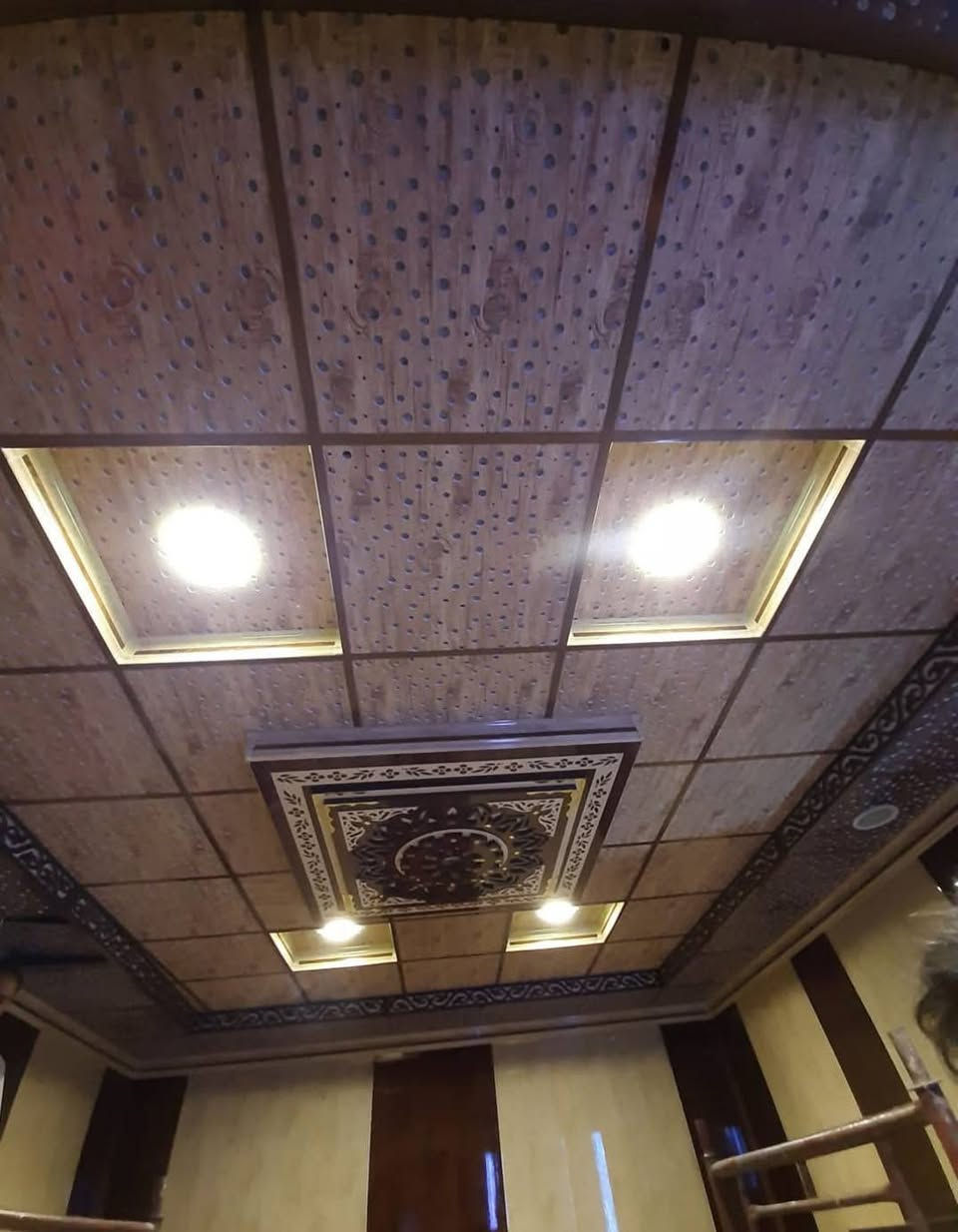 خلفة سقوف ثانويه ✅👍💯   ***********
تغليف جدران ✅💯 العمل فقط داخل النجف 

***********

