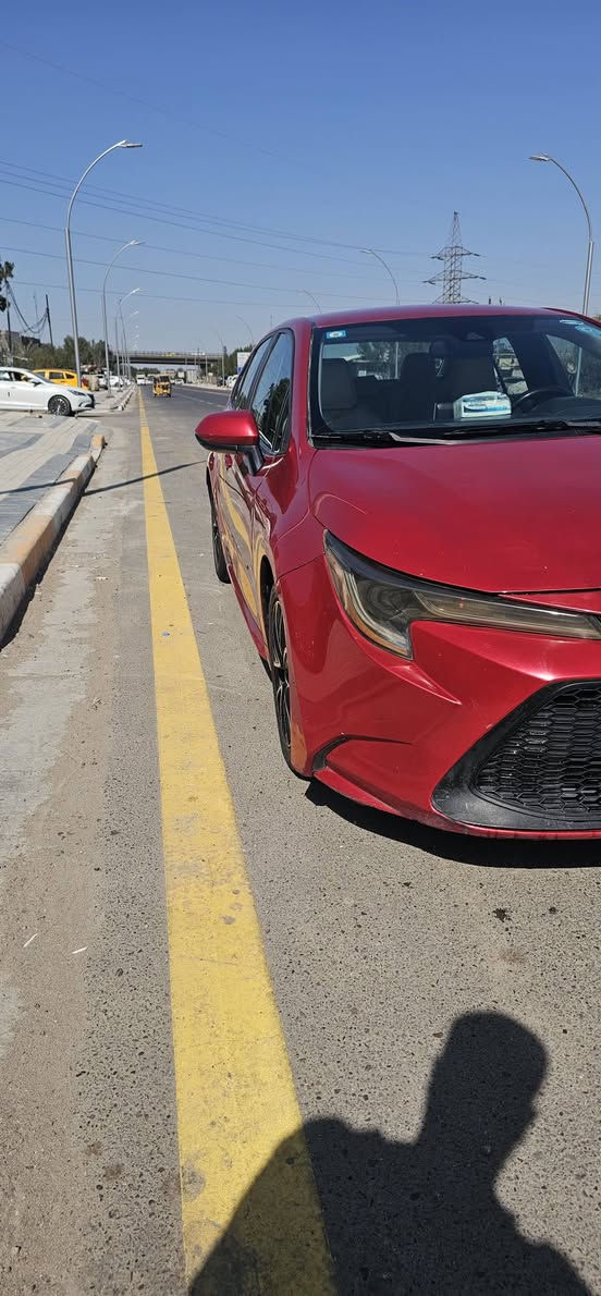 سلام عليكم
كورلا للبيع موديل ٢٠٢١ 
رقم بغداد بسمي 
مواصفات le
سياره حادثها جاملغ وبنيد  صور الحادث مرفوقه مع الصور
مكينه ١٨٠٠
شاشة كبيرة 
اوتو هولد 
تحكم جهتين 
كامره دواره 
تحديد مسار 
رادار
سايد بريك دكمه 
ماشيه 64 الف 
سياره جاهزة من كلشي كير مكينه تبريد صدر شغل واطلع  
مكان السياره الدوره  
السعر ١٣٥  
رقم تلفون ***********
