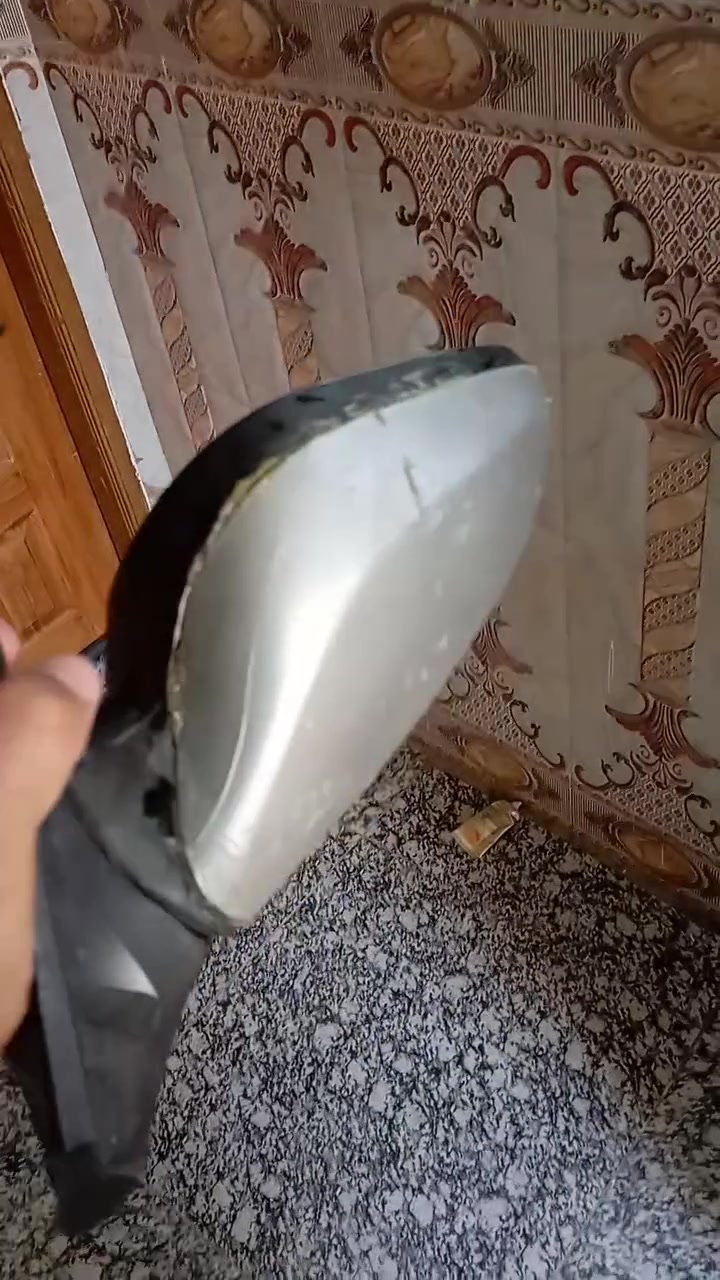 السلام عليكم
مرايه اكسنت خليجي لون سلفر ام الاشاره اصليه جهة السائق فقط الجامه بيها كسر قيم واخذ مكاني بابل


**إذا كنت صاحب هذا الإعلان وتريد حذفه لأي سبب، رجاءا أرسل رسالة إلى الدعم الفني**