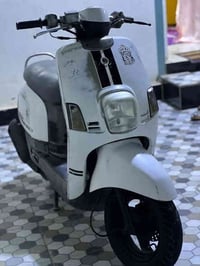 ماكس بوليس  دراجه مصارلها ٥اشهر من نازله بس مهموله   كامله مكمله ربع م...