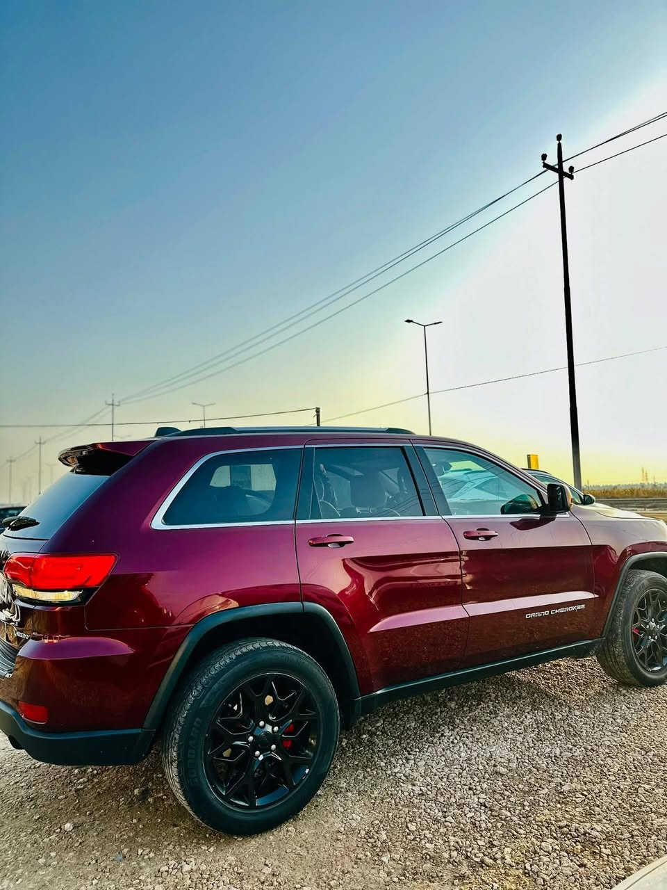 يالله
جيب شيروكي 

موديل   : 18

السونار مرفق بل منشور 

الرقم     : مثنئ باسمي 

السعر ١٨٥وبيه مجال 

المواصفات :

✅محرك 3600 ( 6 سلندر ) عليه أدامه كامله 

✅اللون ماروني 

✅شاشة چبيره

✅تحكم مقود

✅داخل بيجي

✅كامرة خلفية

✅رادار توقف ذاتي عند الرجوع تلقائياً

✅بصمة أبواب وجنطه

✅رادار انطفاء المحرك عند الوقوف تلقائياً

✅مقعد السايق كهرباء 

✅حساس خلفي 

السماوه الرميثه 

للأستفسار خاص أو الاتصال  
***********
