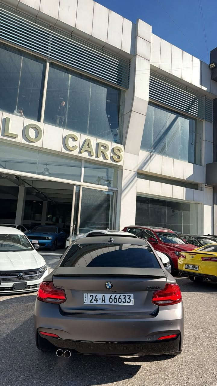 سلام معليكوم
Bmw230i 
موديل2020
ضرر بيها قطعيتين جملخ خلفي و صندوق
حجم ويل 18
ستيرن بلادي M
سيارة فول فول مواصفات بدون مصرف كلها جاهز
سيارة بادي M باكيج
سيارة كير محرك جاهز ما مفتوح بشرط
سيارة كامل PPF  مات
ثلاث مكان بيها PDR
 كلش حلو نضيف جاهئز سياره 
سعر١٧٨ ورقه اشويه بيهامجال
رقم الهاتف ***********
