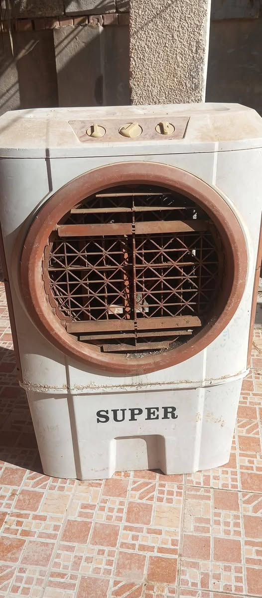 كونفيرات
العدد 2سعر الوحده 20 تواصل***********
