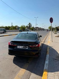 تويتا كامري هايبرد 2025 LE وارد امريكي الون : (اسود )           حجم ال...