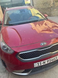 كيا نيرو للبيع فقط هايبرد موديل ٢٠١٧ فول مواصفات ويا لفتحه سياره نضيفه...