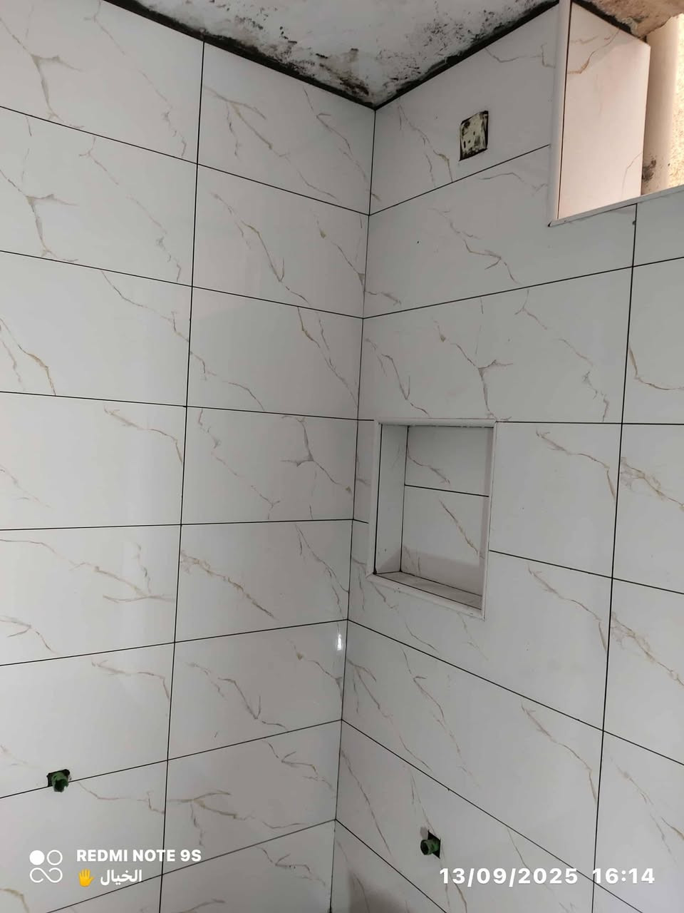 خلفه سيراميك ارضي وجداري ومرمر وبايات درج شغل لليزر بغداد فقط متفرغ حاليا ***********
