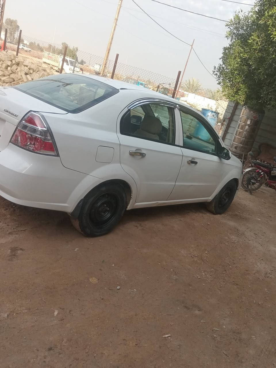 سلام عليكم افيو للبيع 2011 خليجي محرك مفتوح تخم تاير جديد حداديه جديده بيها صبغ دعاميات وتلحيضات سعر 69 وبيها مجال بغداد ابو غريب ***********
