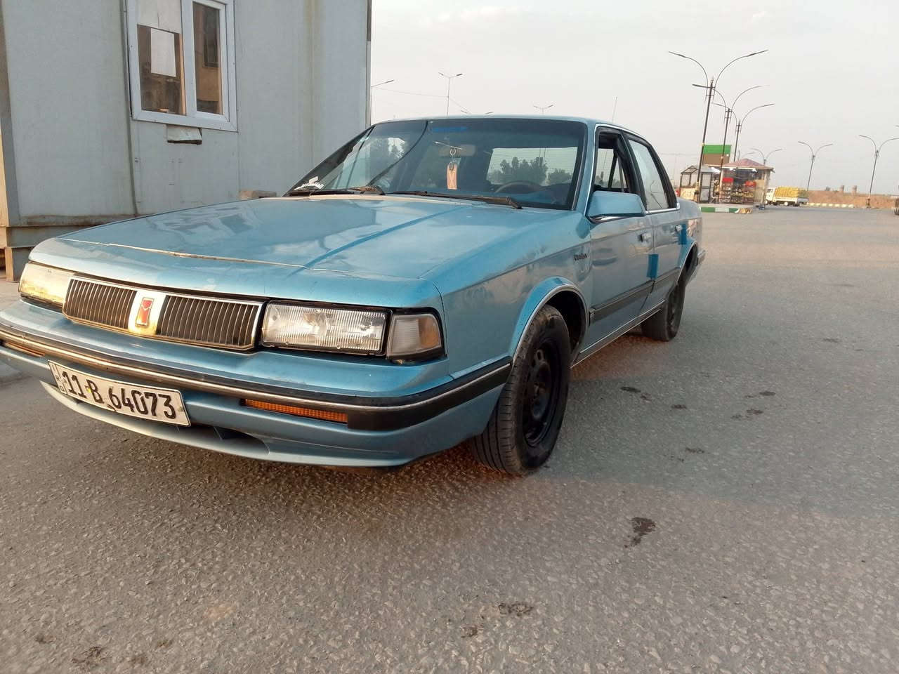 السلام عليكم اولدز لبيع موديل 1990
مكرك وكير خير من الله سياره بلاديه ع وظع الشركه دواخله حلوه رقم بغداد نكليزي تحويل مباشر 
السعر 32 عنوان بابل الحصوه حي الغدير 
الرقم ***********
