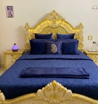 سرير • بغداد • ٥٢٥