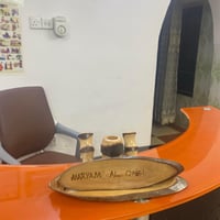 ايجار معهد في شارع فلسطين طابقين  تواصل على الواتساب فقط 07706463833