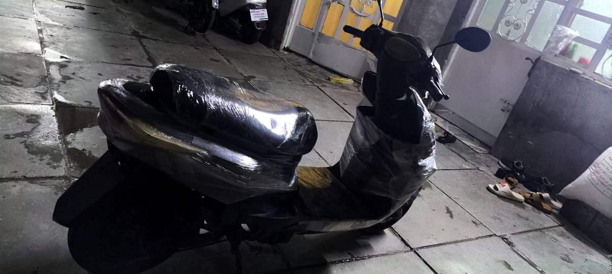 السلام عليكم ورحمة الله وبركاتة دراجة شحن للبيع نوع سكنس فول مواصفات بطاريات 5 فول كاملة من كل شي بسعر مناسب 325قفل 🔒 ربع ما ينزل مكان ديالى بعقوبة اي استفسار علة هذا الرقم ***********
