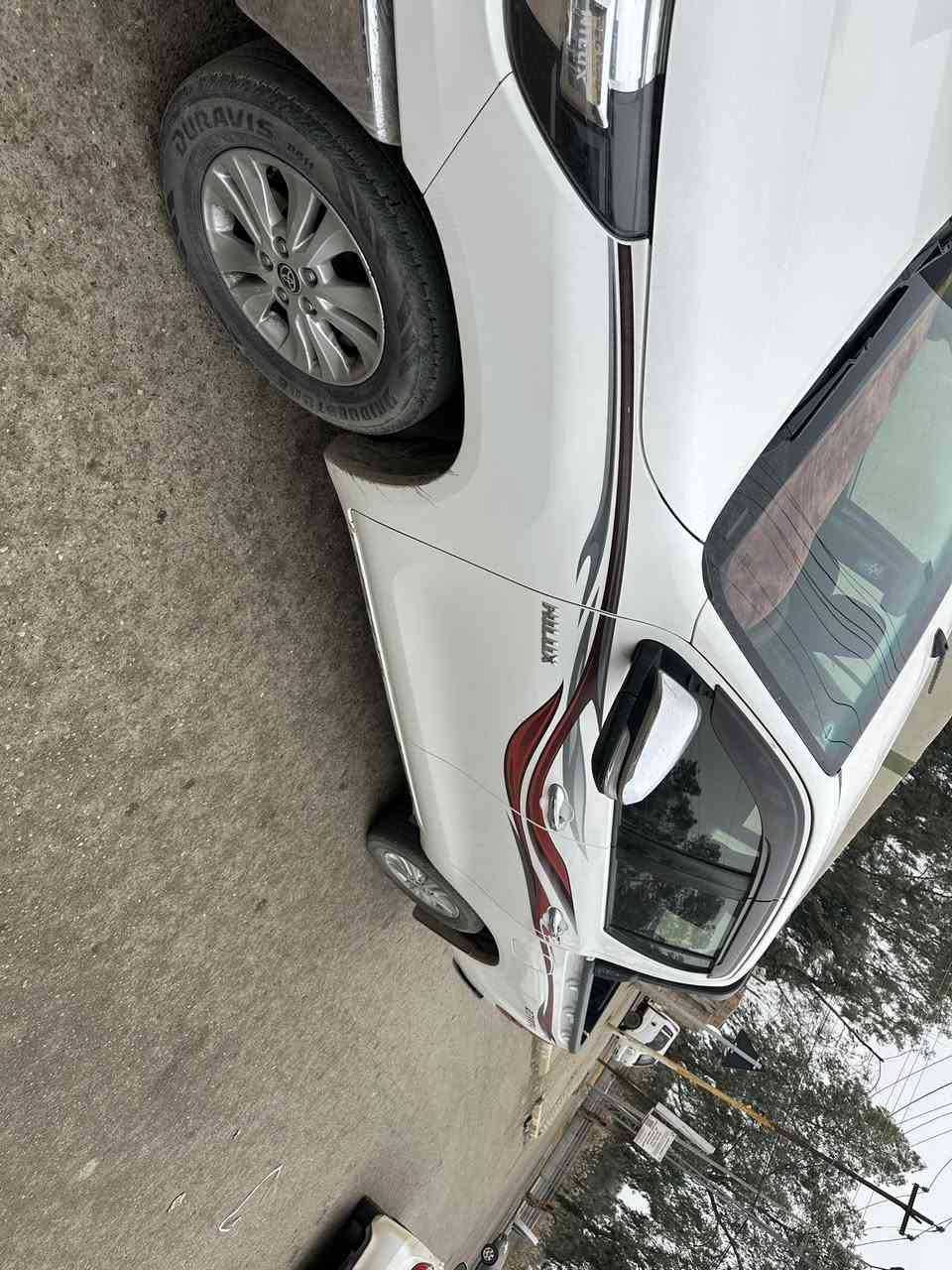 السلام عليكم 
للبيع سيارة هايلوكس 2020 جيهان 

محرك سوبر 

اوتماتيك رقم سليمانية 

سنويه إلى 2029

سيارة مكفولة (كلين) 

تدفئة تبريد الكشنات 

تبريد وتدفئة قطعتين 

ماشية 208 الف 
السعر 265 

مكان السيارة كركوك / الحويجة 

للاستفسار ‭0780 609 4134‬
