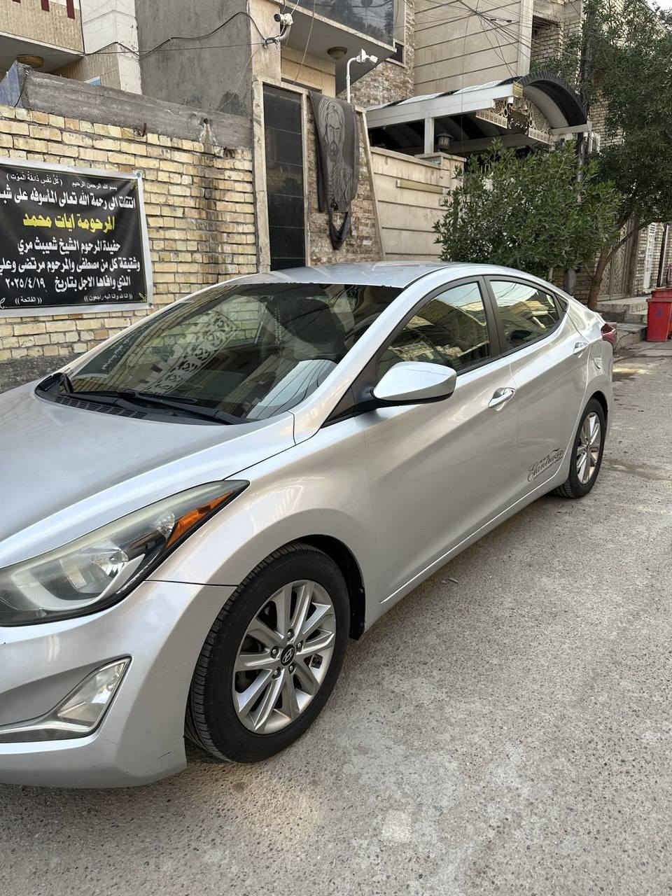 النترا 2015 وارد أمريكي للبيع اللون سلفر حادثها من أمريكا يم قبق البانزين السيارة نظيفة مثل ماموضح بالصور  السعر 120 للاستفسار واتساب اوالاتصال بالرقم: ***********
