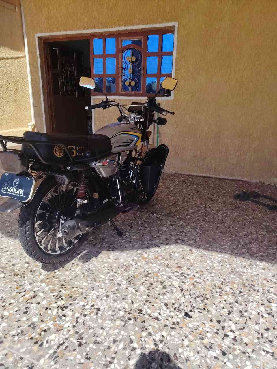 دراجه سونك ضاغطه وزنجيل2026 مكفوله من لشخط  مكان بغداد الدوره لسعر 900 رقمي واتساب ***********
