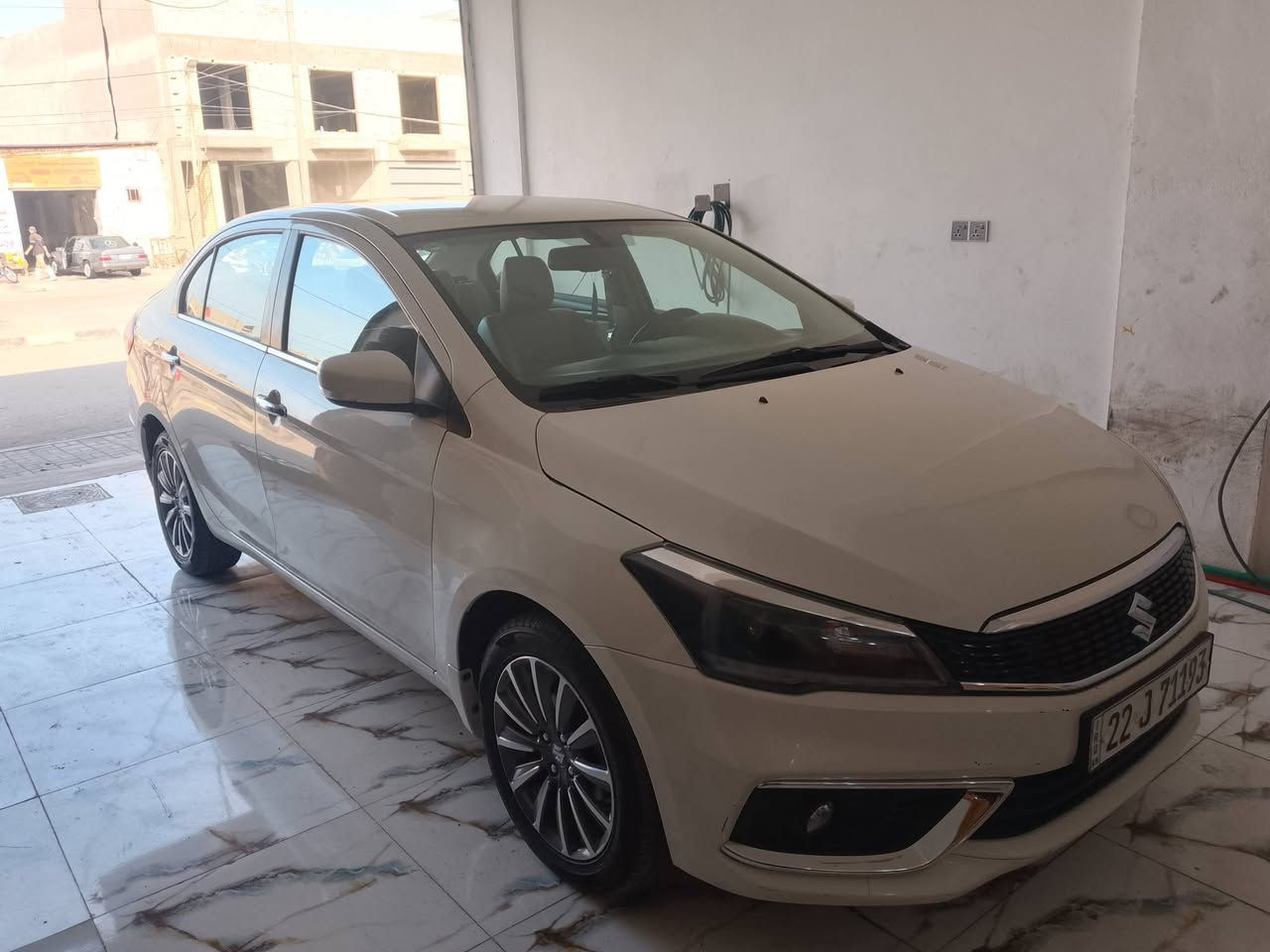 السلام عليكم ورحمه الله وبركاته سوزوكي موديل 23مكفوله من ظربه والصبغ رقم اربيل تحويل  ثاني يوم السياره ماشيه 83حقيقي استخدام شخصي جديده بمعنى الكلمه واسط قضاء الحي السعر 115الاتصال ***********
