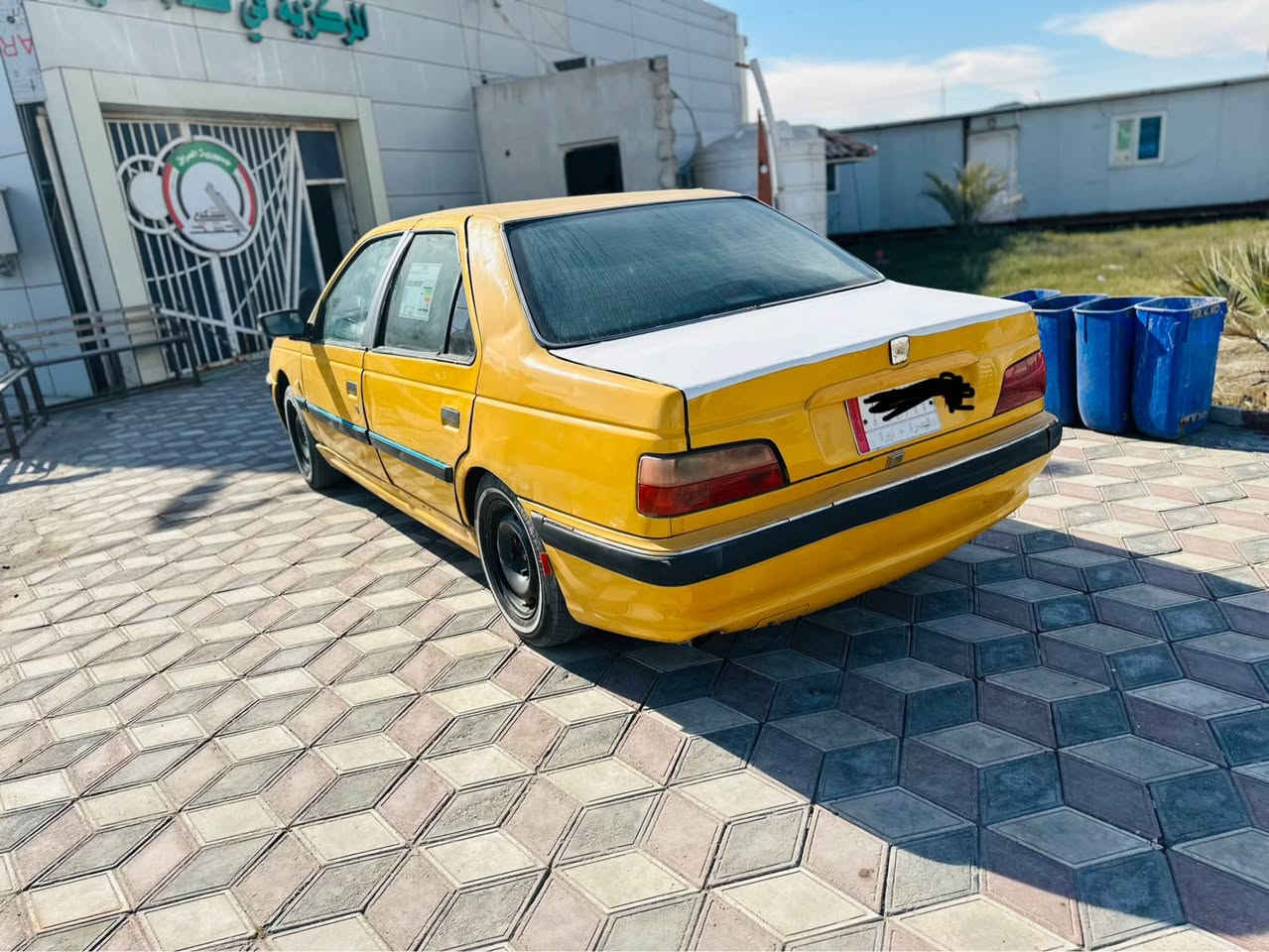 بيجو بارص مديل 2015سياره جاهزه من كلشي مصفره هيئه وغرامات تحويل ثاني يوم العنوان البصره سعره 29وبيه مجال بسيط *********** البصرة, العراق
